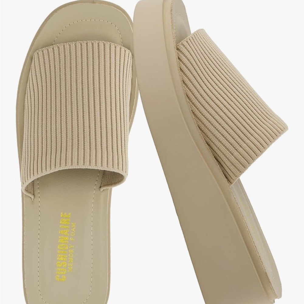 Wedge Platform Sandals - Picture 3 of 4